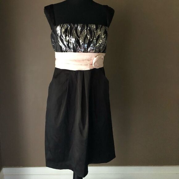 City Triangle Formal Sequins Dress - Picture 2 of 4